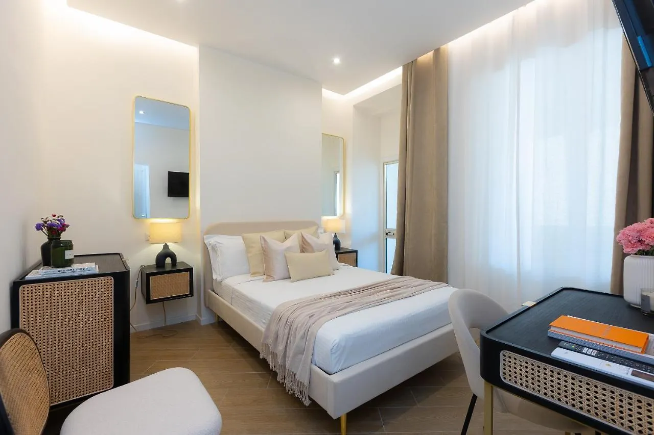 Colosseum Boutique Apartment Rome Italy